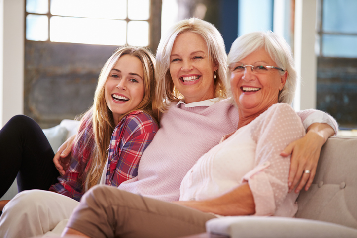 Frauen verschiedener Generationen